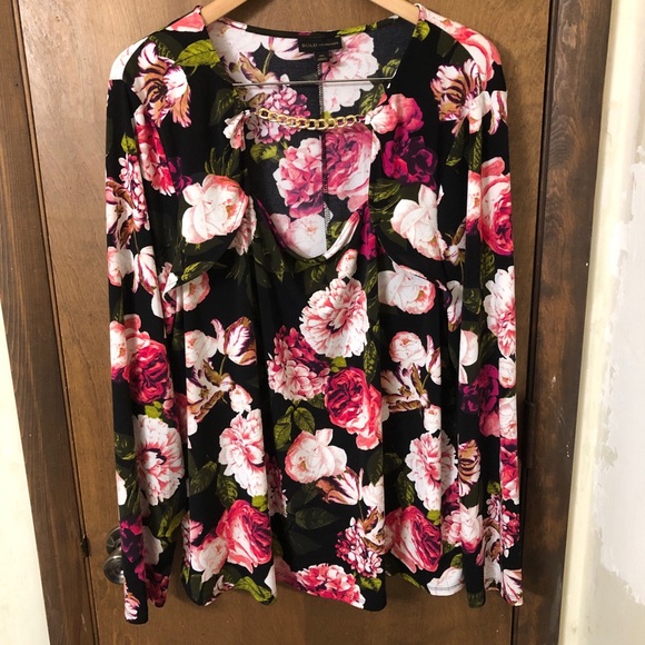 Bold Elements Women’s 2X Vibrant Floral Blouse - Picture 1 of 8
